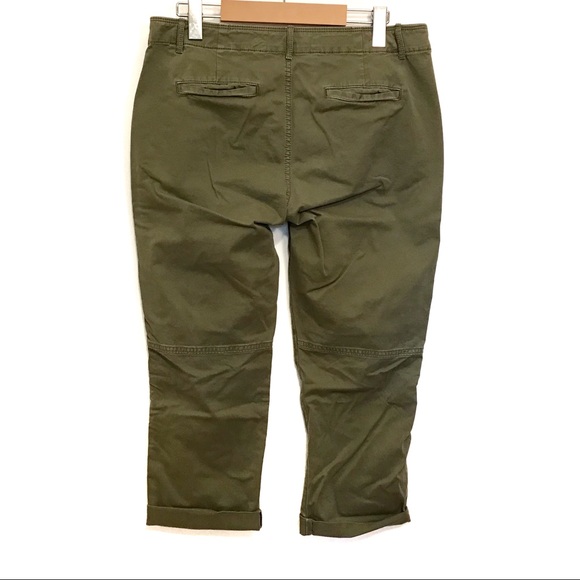 Banana Republic size 6 green capri pants - Picture 3 of 7